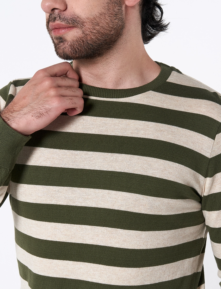 Sweater a Rayas Verde Oliva