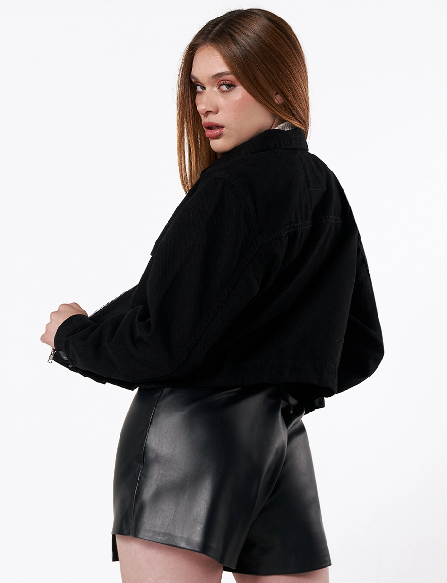Chaqueta Corta Negra