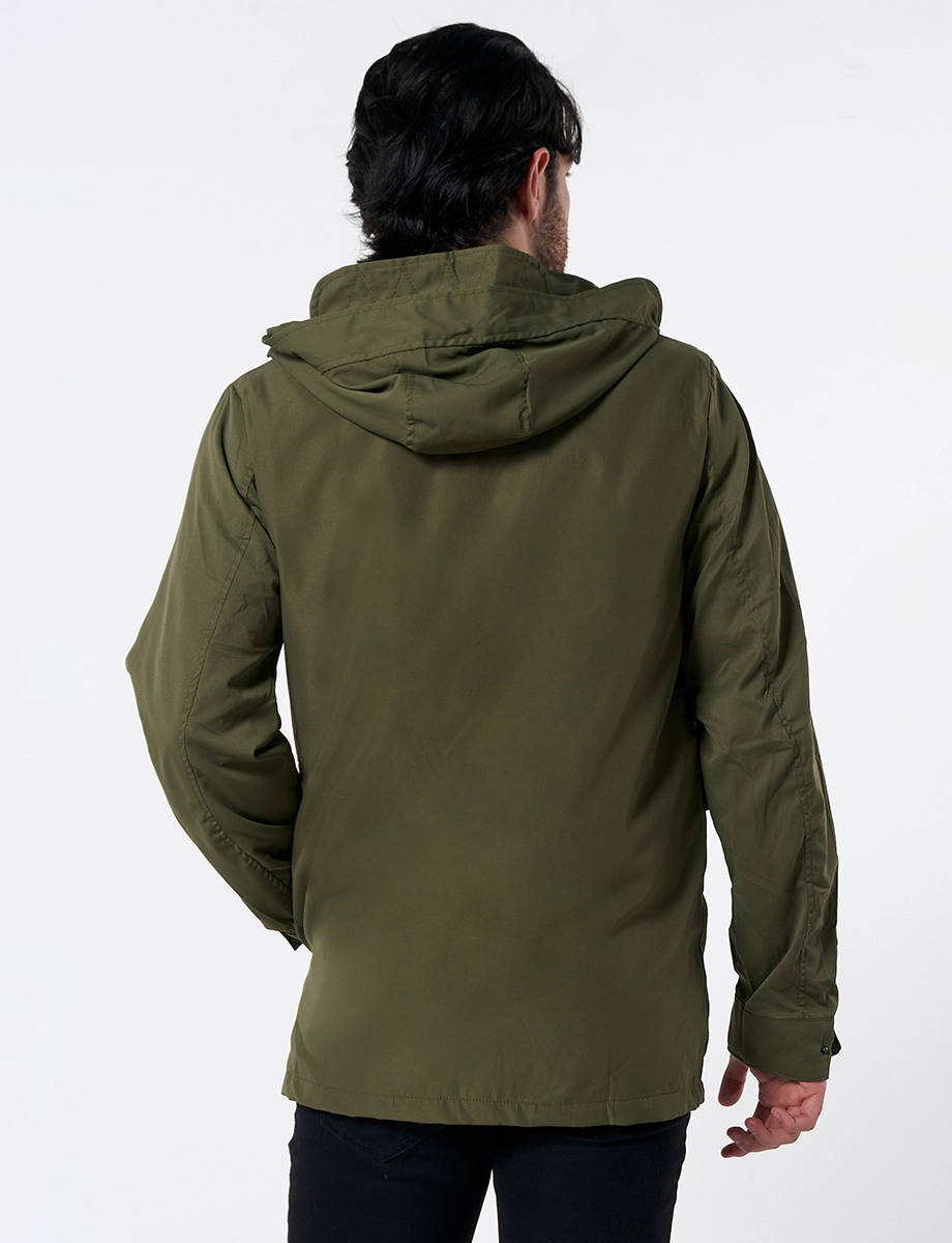 Chaqueta con Capucha Verde Oliva