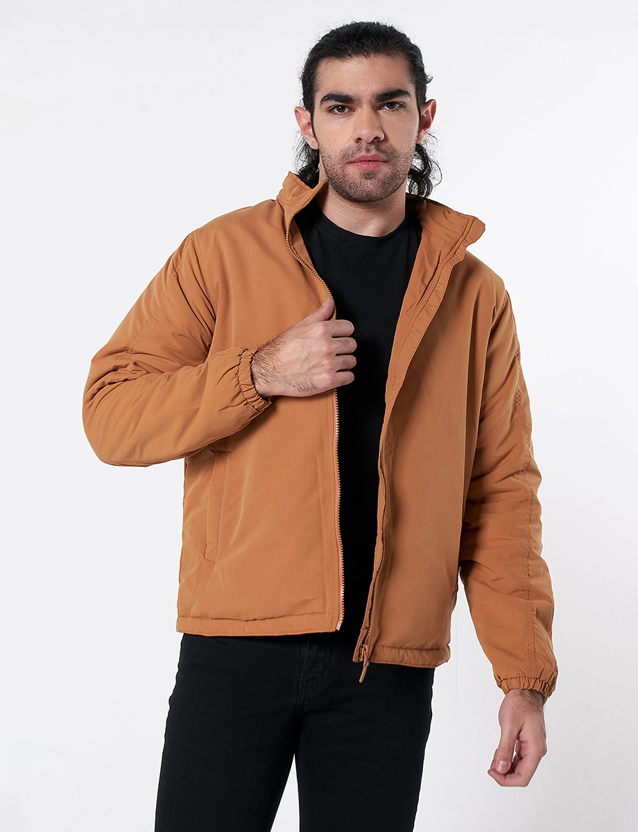 Chaqueta Camel con Cuello Alto
