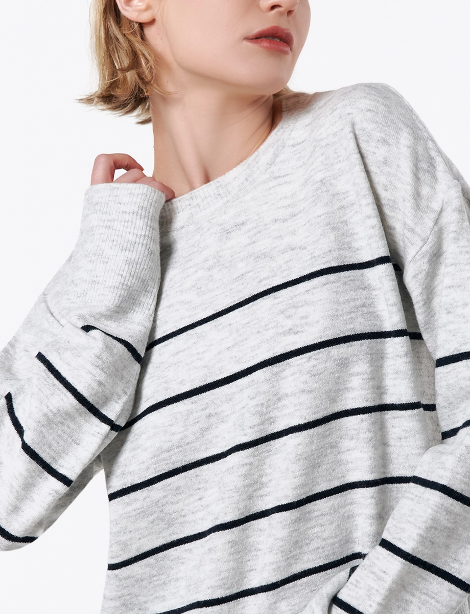 Sweater Rayas Gris