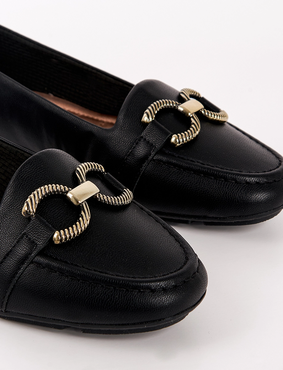 Ballerina Negra con Aplique