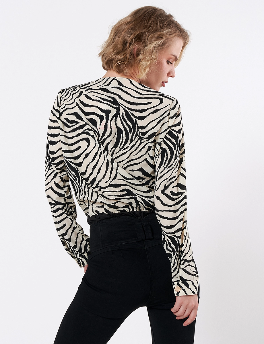 Blusa Animal Print Crudo