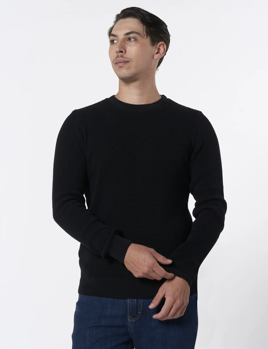Sweater Llano Negro
