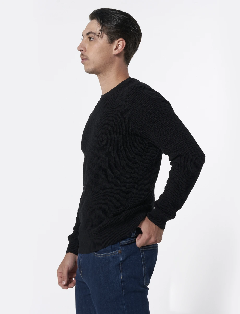 Sweater Llano Negro
