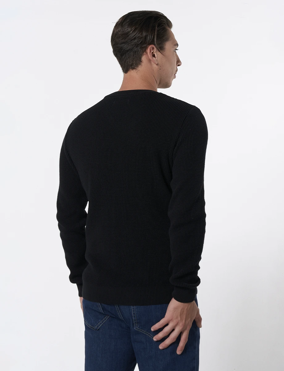 Sweater Llano Negro