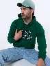 Chompa Palm Springs Verde Hombre – Look relajado con toque juvenil