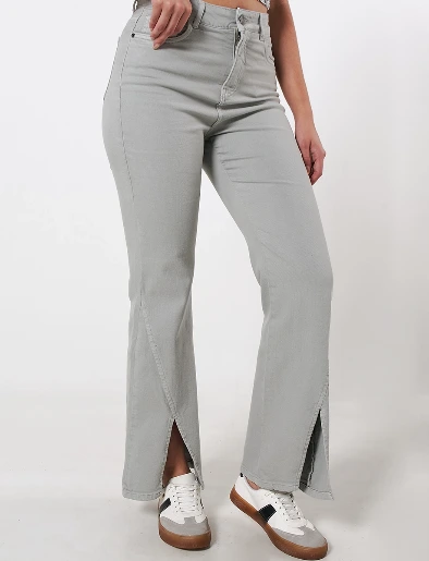 Jean Flare Gris Claro