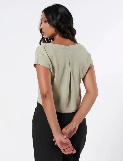 Blusa Verde Oliva Corta