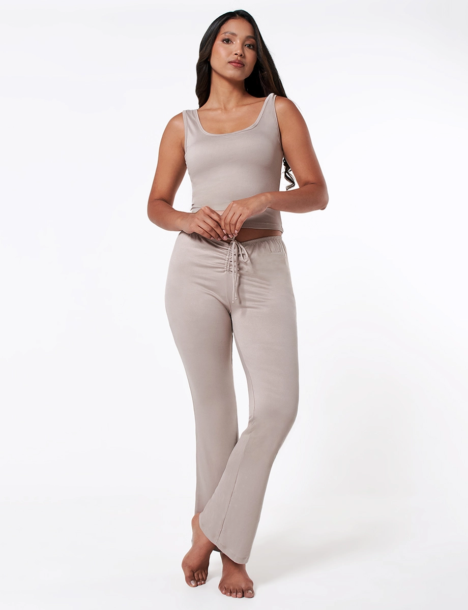 Pijama Top Llano + Pantalón Habano
