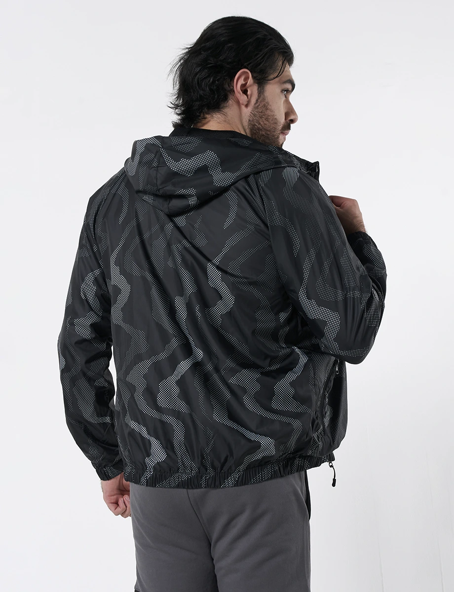 Chompa Sport con Capucha Negra