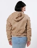 Chompa con Capucha Arena – Abrigo ligero para un estilo casual