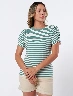 Camiseta a Rayas Verde Oliva Mujer – Toque natural con estilo urbano