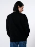 Buzo Gallery Spaces Negro Mujer – Estilo urbano para días casuales