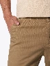 Pantalón Chino Kaki Hombre – Versatilidad y estilo para cada día