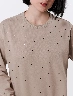 Buzo Brillos Taupe Mujer – Detalles brillantes para un look sofisticado