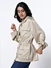 Chaqueta Llana Arena Mujer – Elegancia casual para combinar fácilmente