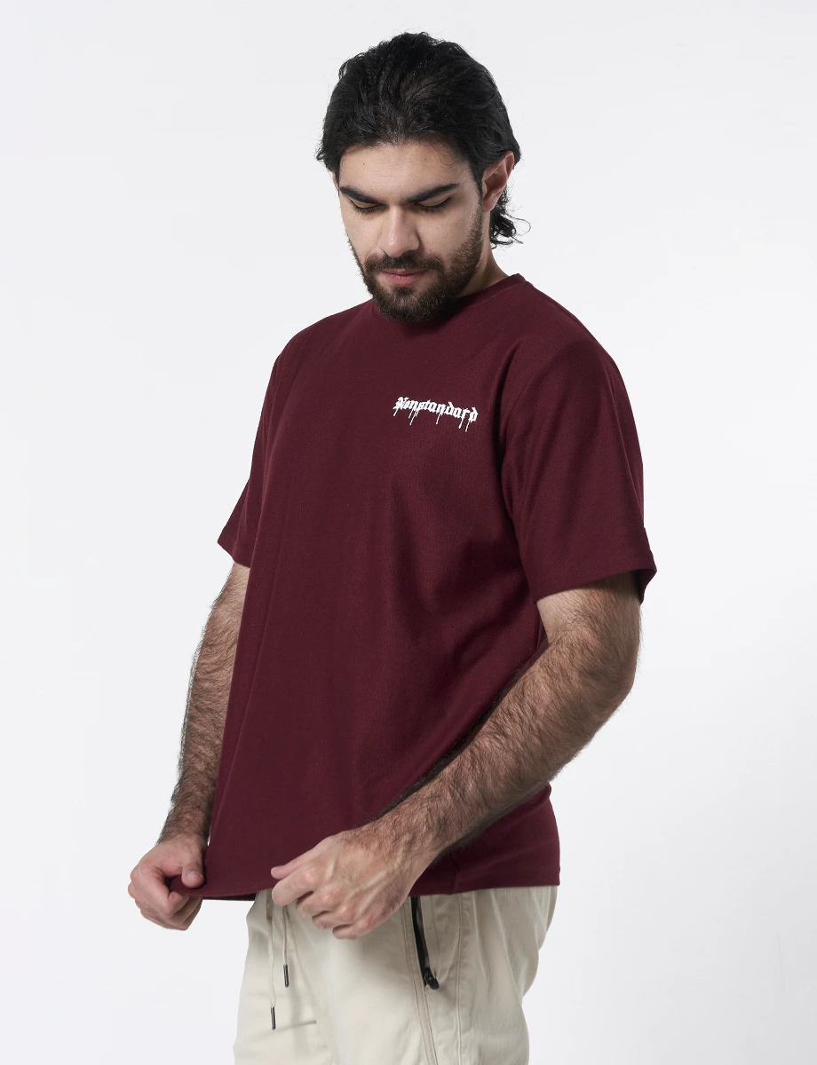 Camiseta Doble Estampado Vino