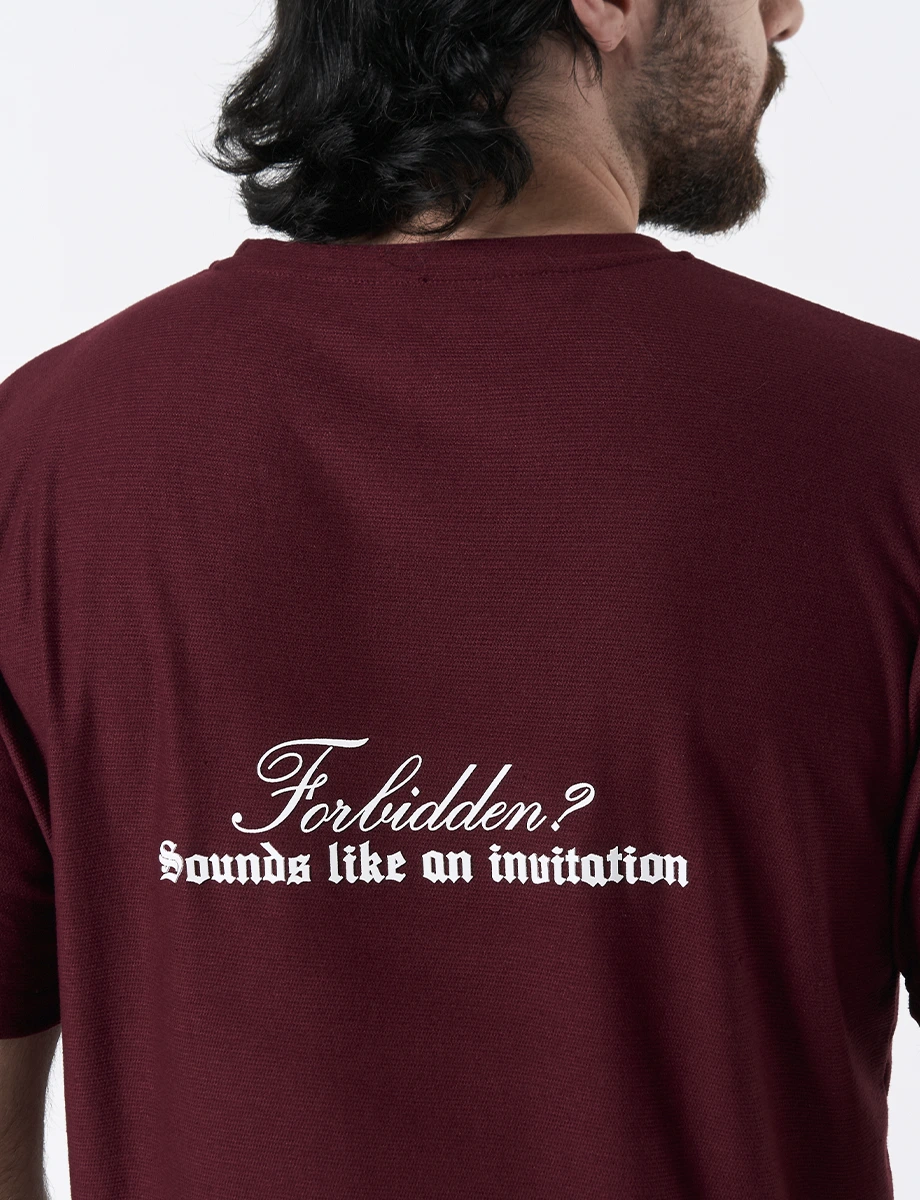 Camiseta Doble Estampado Vino