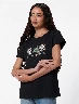 Camiseta Estampada Negro Mujer – Diseño moderno con estilo urbano