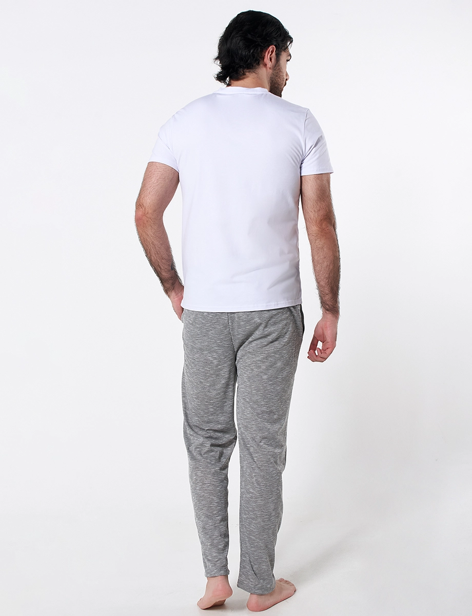 Pijama Camiseta Blanca + Pantalón Gris