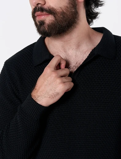 Sweater Polo Negro