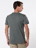 Camiseta Estampada Gris Oscuro Hombre – Diseño versátil y actual
