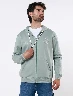 Chompa con Capucha Verde Agua Hombre – Estilo casual con actitud urbana