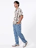 Pantalón Llano Azul Medio Hombre – Estilo básico para uso diario cómodo y versátil.