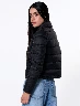 Chompa Padding Negro Mujer – Estilo urbano con apariencia sofisticada