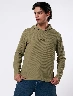 Buzo Textura Verde Hombre – Comodidad con estilo texturizado moderno