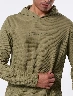 Buzo Textura Verde Hombre – Comodidad con estilo texturizado moderno