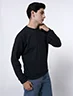 Buzo Llano Negro Hombre – Comodidad y estilo en un básico esencial