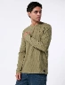 Buzo con Textura Verde Hombre – Diseño cómodo y contemporáneo