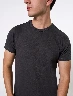 Camiseta con Textura Gris Oscuro Hombre – Diseño casual con personalidad