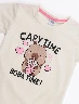 Camiseta Capy Time Crudo Niña – Estampado alegre y moderno