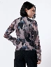 Buzo Mesh Cris Mujer – Estilo urbano con textura ligera