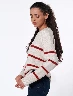 Sweater Crema con Rayas Mujer – Diseño clásico con aire juvenil