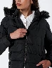 Chompa con Capucha Negro Mujer – Abrigo cómodo con estilo urbano