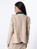 Blazer Café Claro Mujer – Elegancia versátil para ocasiones especiales
