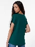 Camiseta Estampada Verde Mujer – Diseño atractivo para outfits casuales