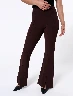 Pantalón Licra Chocolate Mujer – Ajuste cómodo para looks versátiles