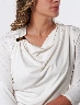 Blusa con Aplique Crudo Mujer – Look elegante con detalle delicado