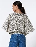 Blusa Estampada Negro Mujer – Elegancia con diseño moderno