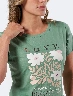 Camiseta Love Verde Oliva Mujer – Estilo casual con detalle encantador