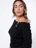 Buzo Off Shoulder Negro Mujer – Estilo moderno con hombros descubiertos