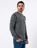 Sweater Llano Gris Hombre – Básico versátil con estilo sobrio