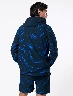 Chompa Deportiva Azul Hombre – Movimiento y estilo en cada paso