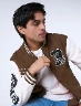 Chaqueta Bomber Café Hombre – Estilo urbano con esencia moderna