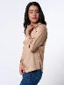 Blusa Cuello en V Camel Mujer – Diseño favorecedor para looks sofisticados